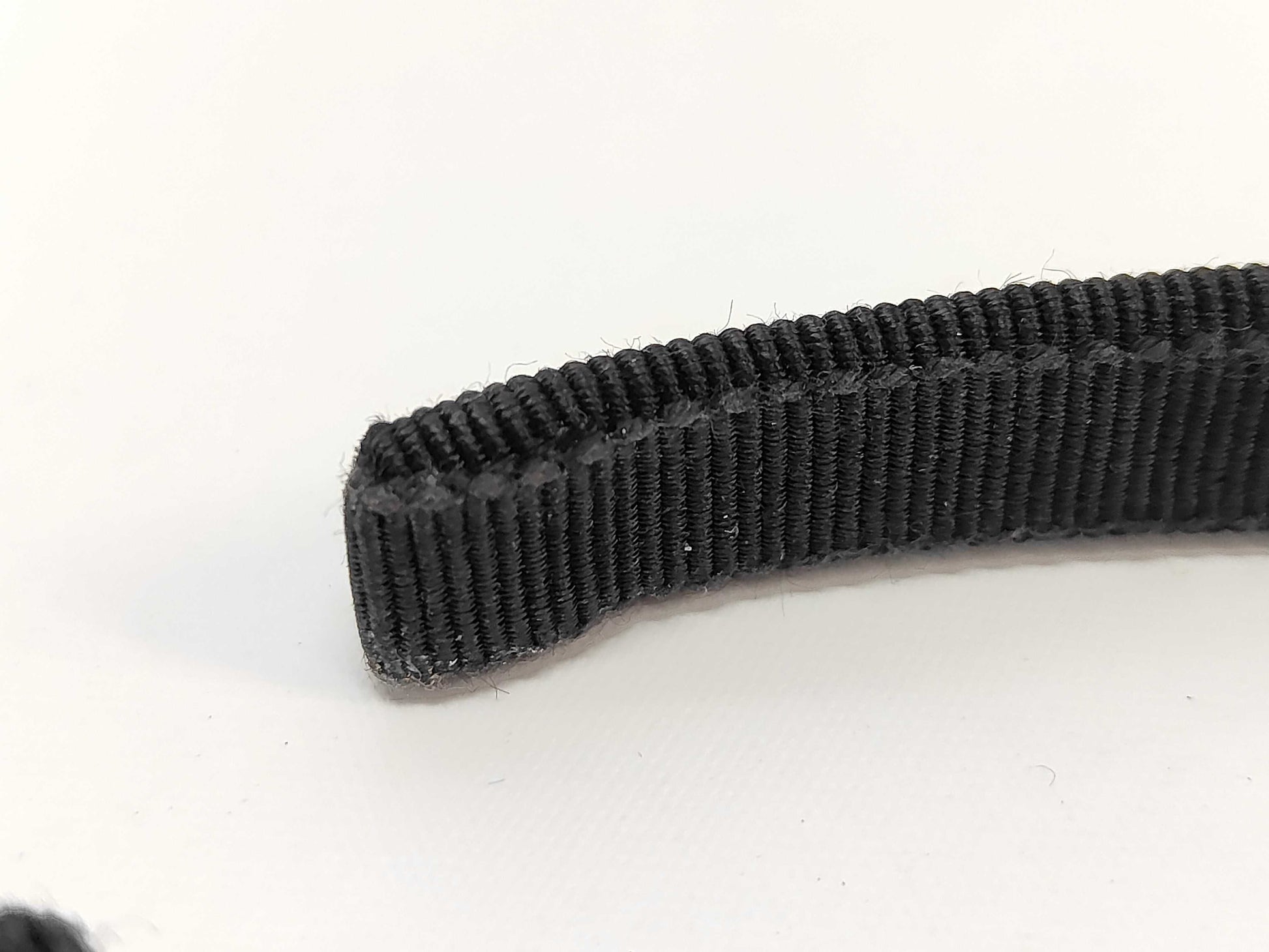 Salvatore Ferragamo Vara Headband in Black Other Accessories