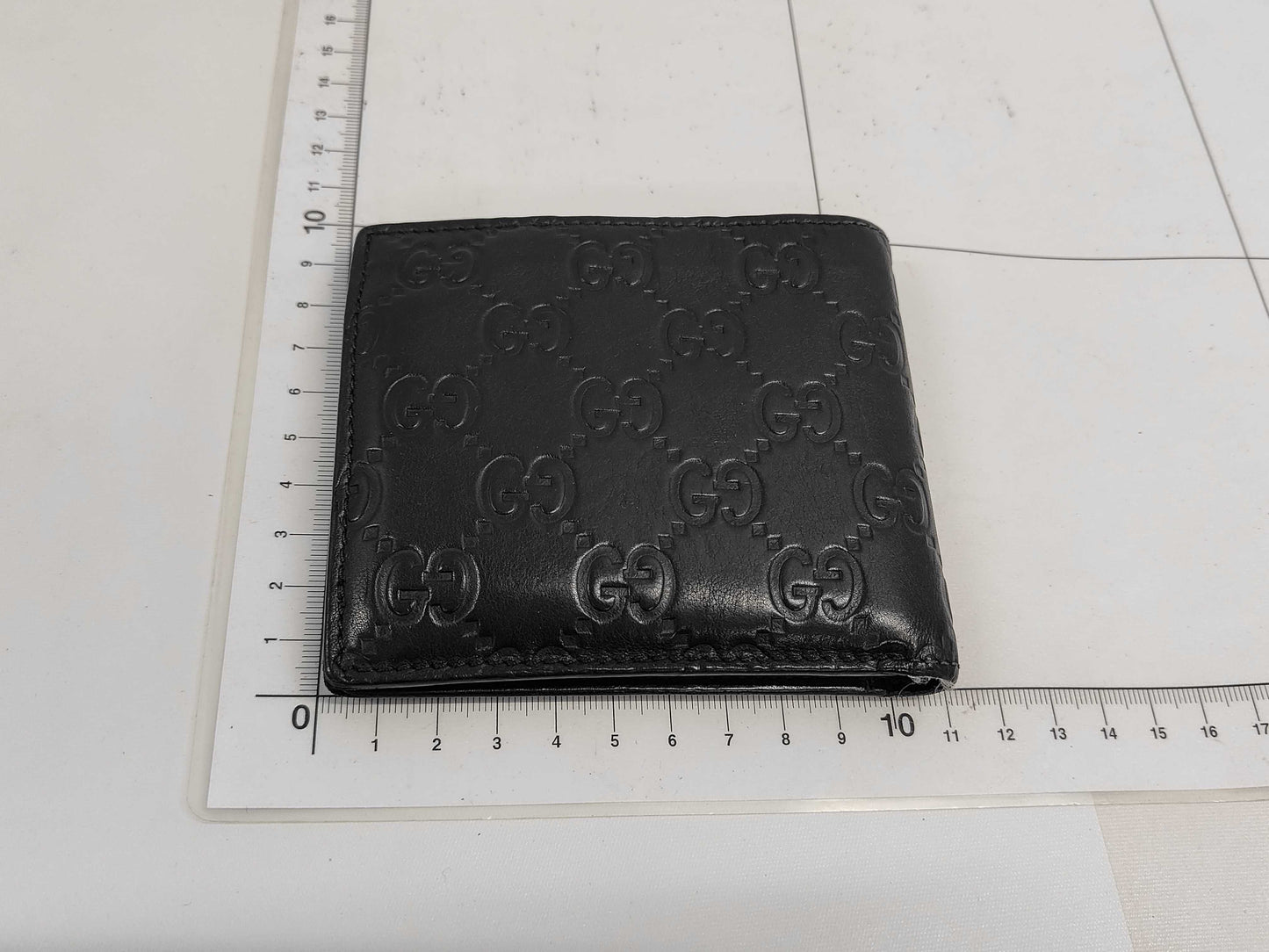 GUCCI Shima Wallet