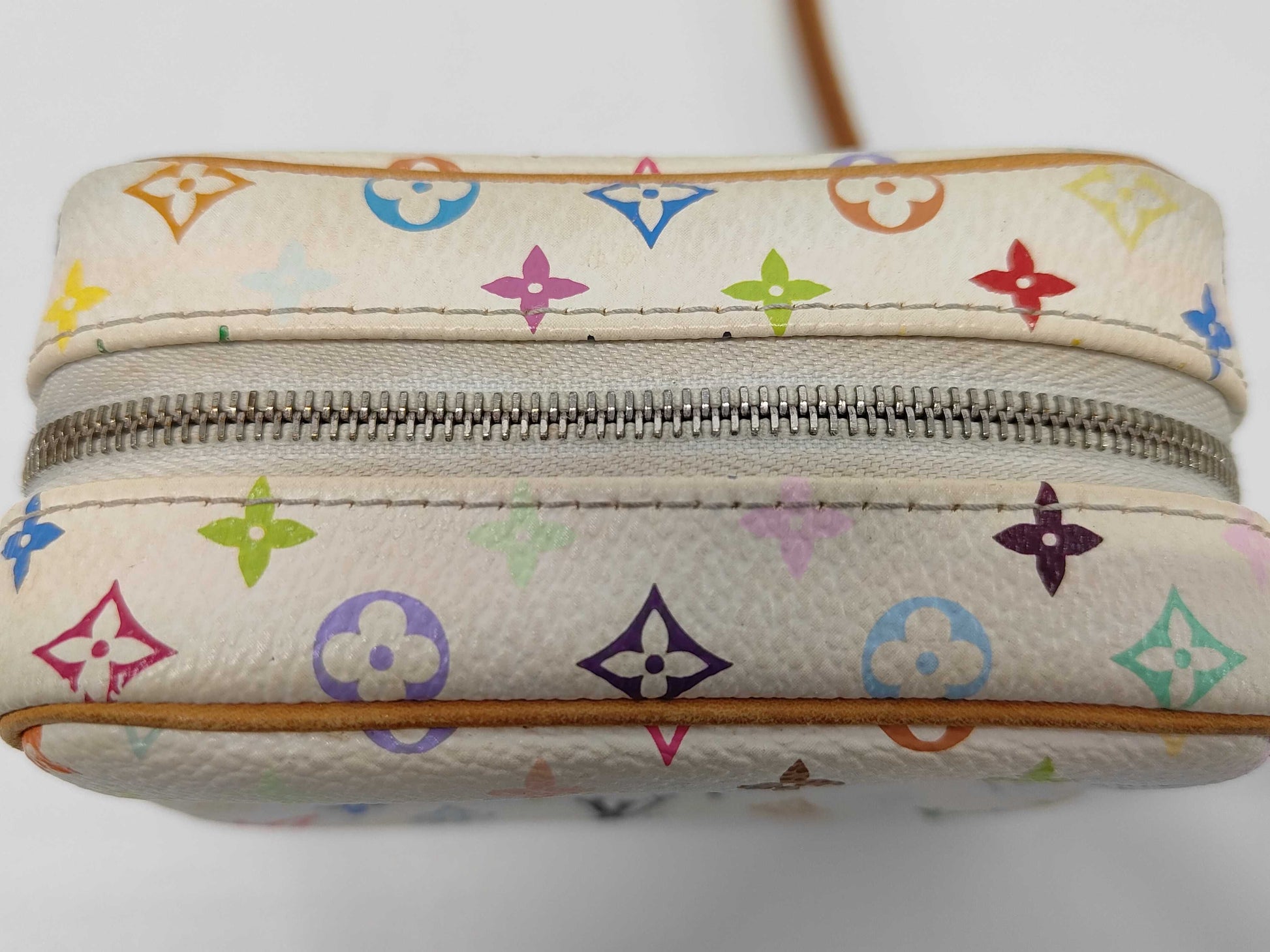 LOUIS VUITTON Pouch Pouch
