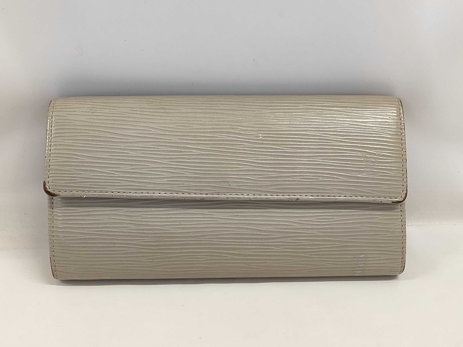 LOUIS VUITTON Epi Long Wallet