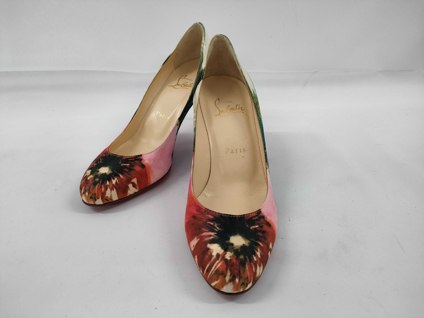Christian Louboutin pumps in excellent condition