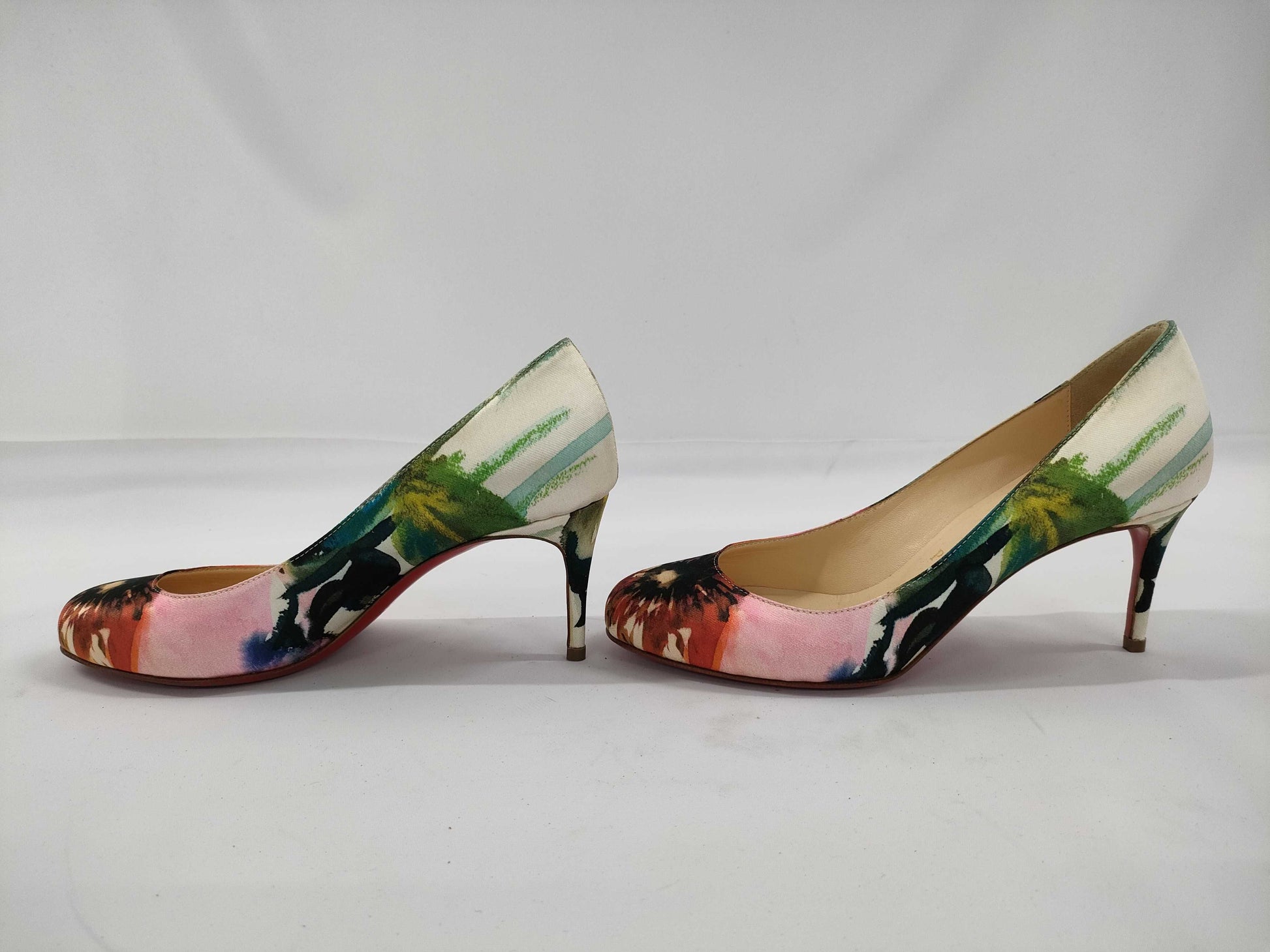 Christian Louboutin pumps in excellent condition