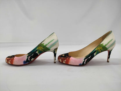 Christian Louboutin pumps in excellent condition