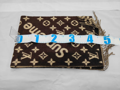 LOUIS VUITTON Vuitton x Supreme Scarf Scarf