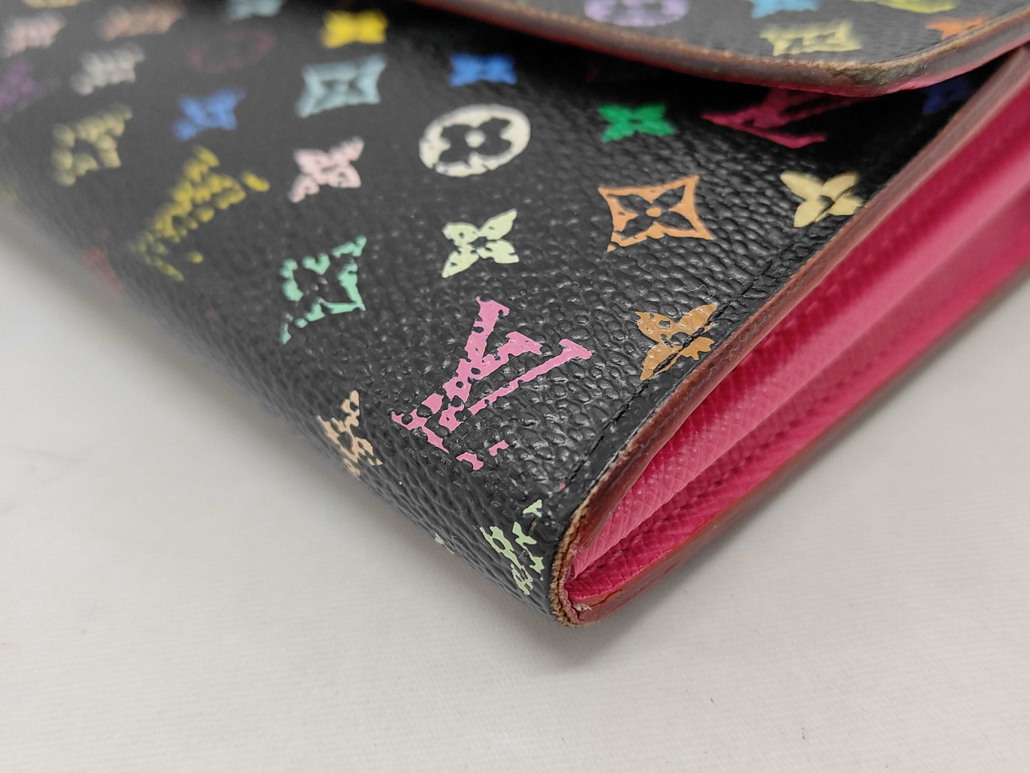 LOUIS VUITTON Multicolor Wallet