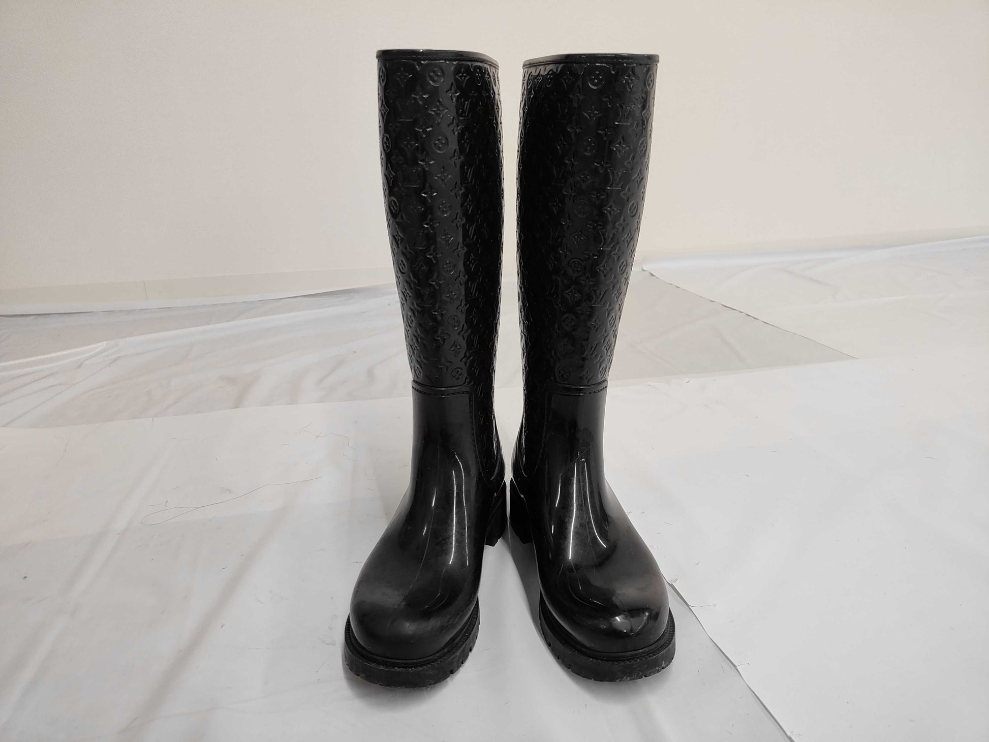 LOUIS VUITTON Monogram Rain Boots