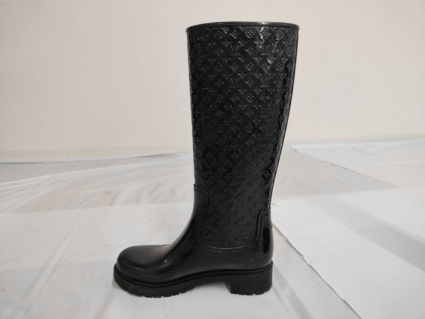 LOUIS VUITTON Monogram Rain Boots