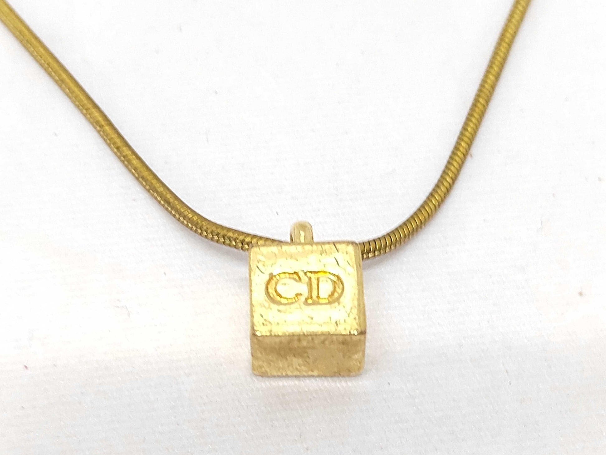 Dior Logo Cube Necklace Necklace