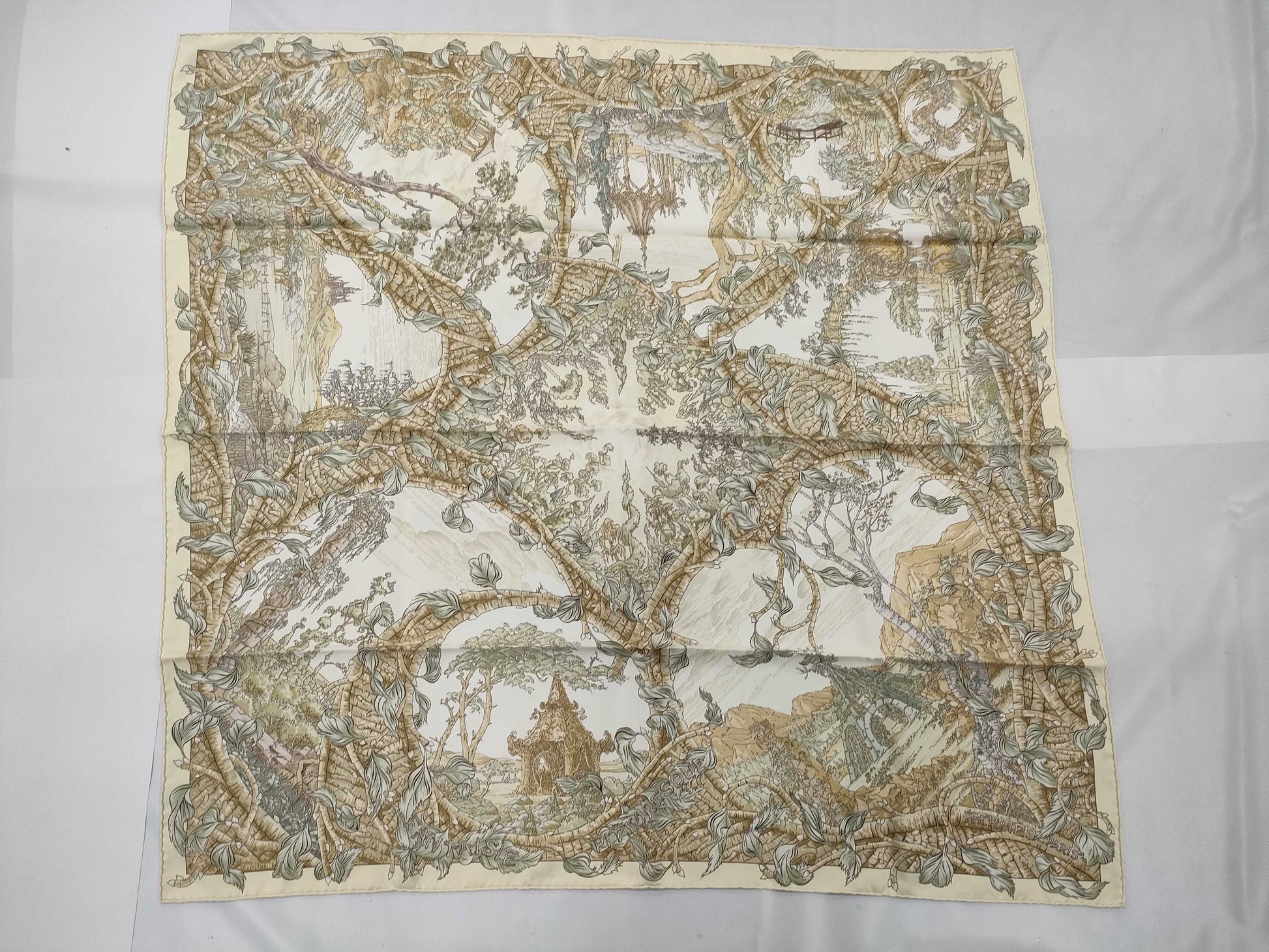 HERMES scarf