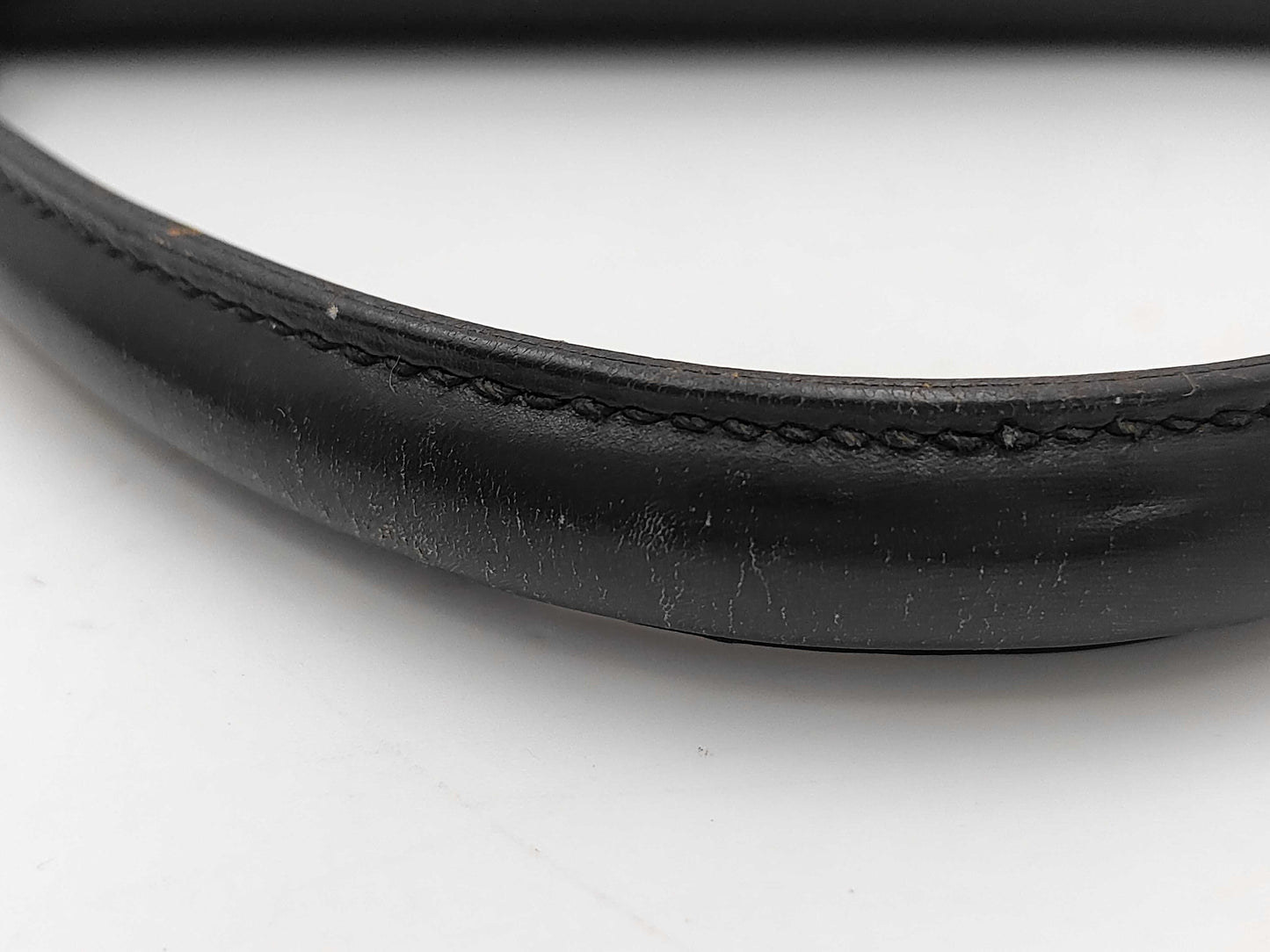 HERMES Kelly 32 Handbag, Black Box Calf Leather with Gold Hardware and 〇Q Engraving